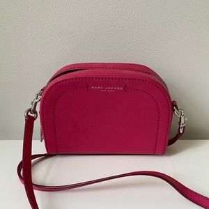 Marc Jacobs pink crossbody handbag purse